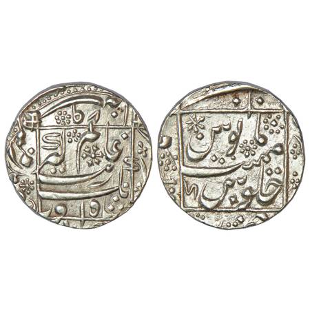 Aurangzeb (1658-1707 AD), silver rupee, Junagadh mint, AH 1079, KM 301.2, 11.53g. Extremel