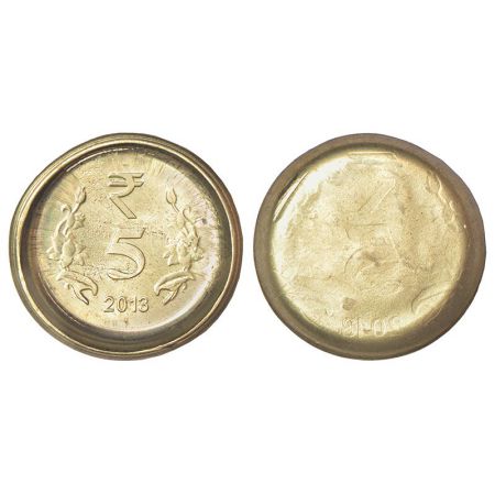 2013, nickel-brass, 5 rupees, Bombay mint, heavy striking on the centre resulted into sauc