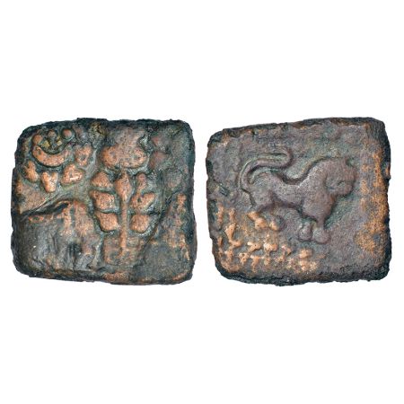 Ancient Tamil Nadu, Chola dynasty, uninscribed die-struck copper coin ascribed to the 'San