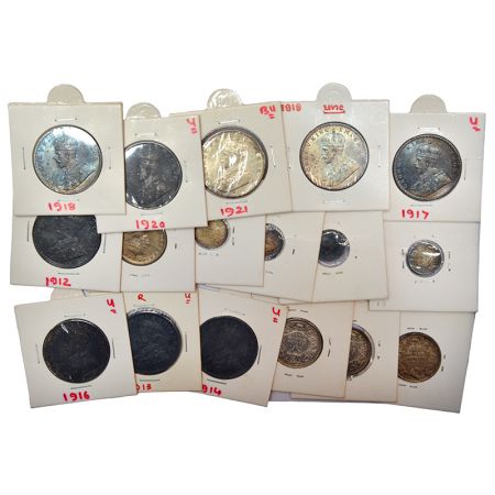 A group of 17 George V silver coins, includes 9x rupee, 4x ½ rupee and 4x 2 annas of Bomba