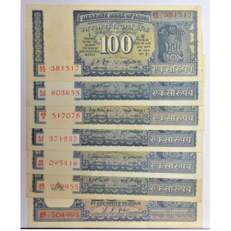 A group of 7 Republic of India notes, 100 rupees, signed by various Governors and types. (