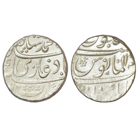 Muhammad Shah (1719-1748 AD), silver rupee, Kankurti mint, AH 1145, KM 436.35, 11.39g. Ver