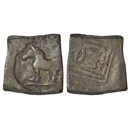 Mahatalavaras, Telangana/ Andhra region - uninscribed 'horse' type copper coin, (c.250-300