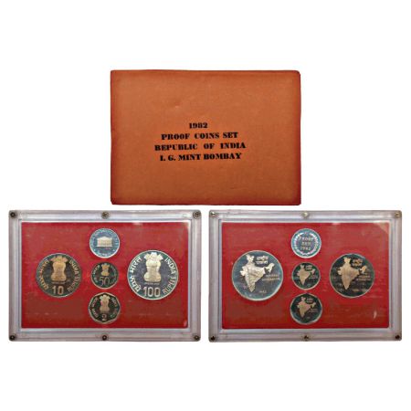 1982, National Integration, Proof set of 4 coins, 100 rupees, 10 rupees, 2 rupees and 50 p