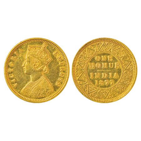 Victoria Empress, gold mohur, 1877, Calcutta mint, two flowers in bottom panel and 'V' in 
