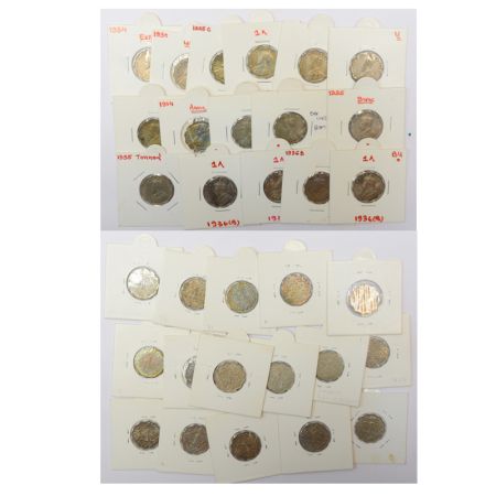 A group of 16 George V cupro-nickel 1 anna, includes 1912 (2), 1914, 1916, 1918 (2), 1923,
