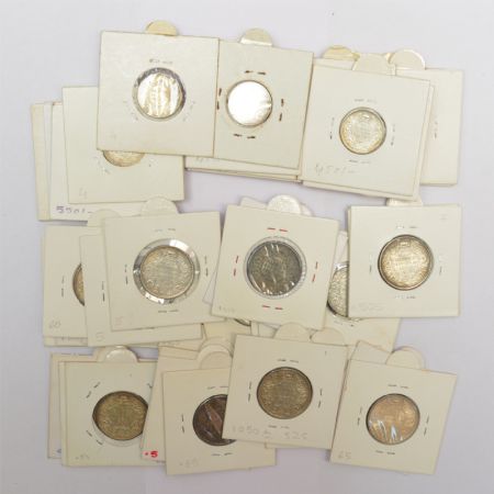 A group of 47 British India silver coins of George VI, all coins are dated 1939, includes 