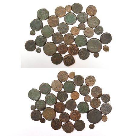 A group of 32 Bombay presidency copper coins, includes 1x 4 pice, various types, weights a