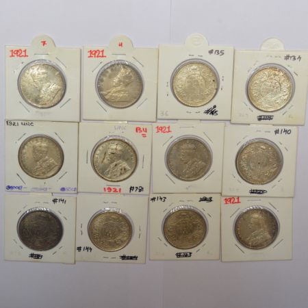 A group of 12 George V silver rupee, all coins dated 1921, Bombay mint. (12 coins)