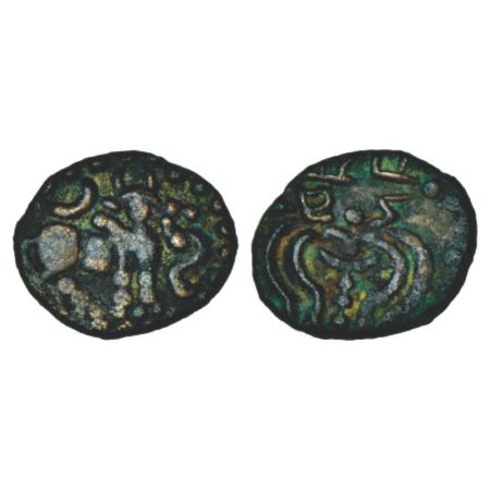 Vijayanagar, Sangama dynasty, Devaraya II (1424-1446 AD), copper kasu, 3.47g. Obv: Bull to