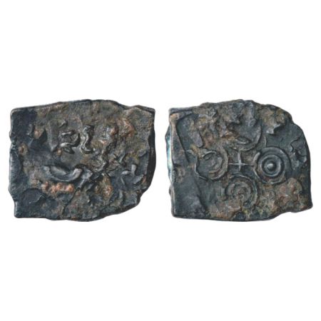 Ancient, copper coin attributed to Siri Satakani (100-50 BC), 8.04g. Obv: Elephant with up